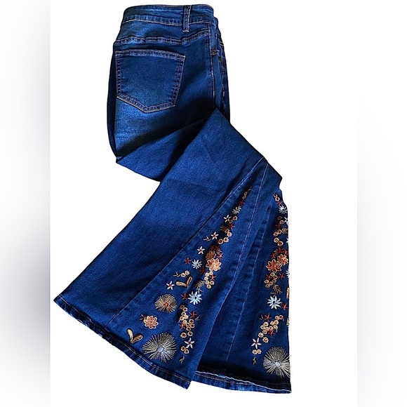 EMBROIDERED Floral Flare Leg Denim Blue Jeans #Bohemian Inspired - Picture 2 of 8